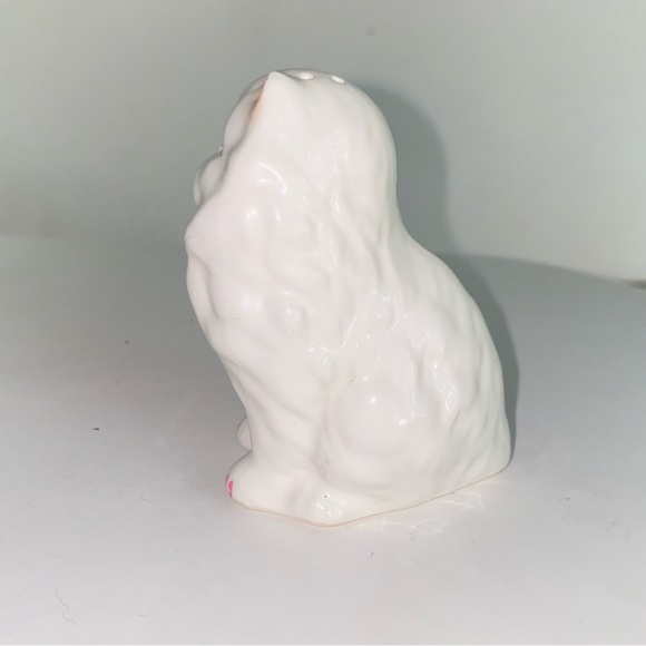 Vintage White Persian Cat Salt & Pepper Shaker Set - Picture 7 of 15